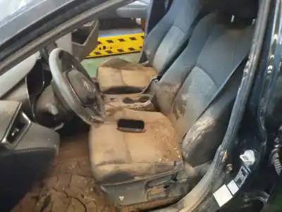 Véhicule à la ferraille toyota corolla (e21) hybrid active de l'année 2020 alimenté 