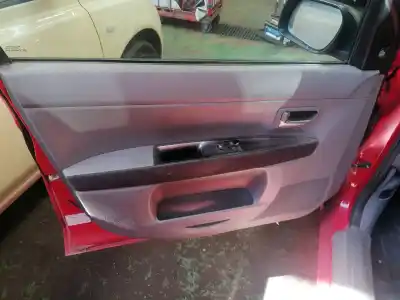 Veículo de Sucata mazda 2 berlina (dy) 1.2 active (55kw) do ano 2003 alimentado fuja