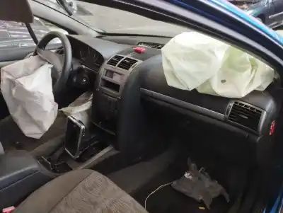 Veículo de Sucata peugeot 407 sr confort do ano 2004 alimentado 6fz