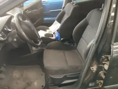 Veículo de Sucata peugeot 207 x-line do ano 2006 alimentado 9hx