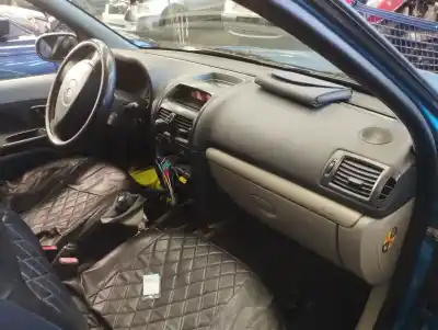 Veículo de Sucata renault clio ii fase ii (b/cb0) authentique do ano 2003 alimentado d7f g7