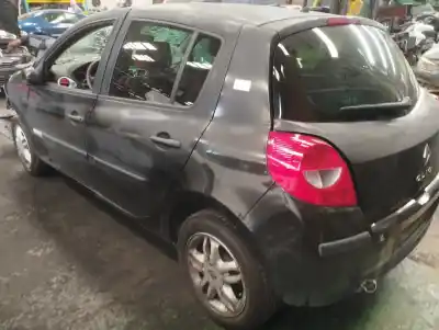 Veículo de Sucata renault clio iii dynamique do ano 2007 alimentado d4f784