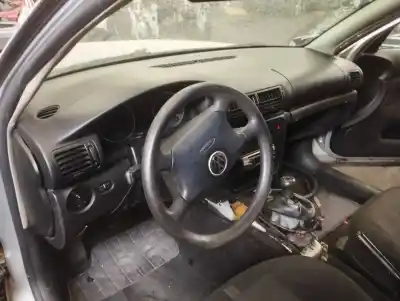 Утилизация автомобиля volkswagen passat variant (3b6) básico года 2002 питание awx