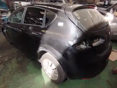 Здавання транспортного засобу seat leon (1p1) reference року 2005 потужний bkc Здавання транспортного засобу seat leon (1p1) reference року 2005 потужний bkc