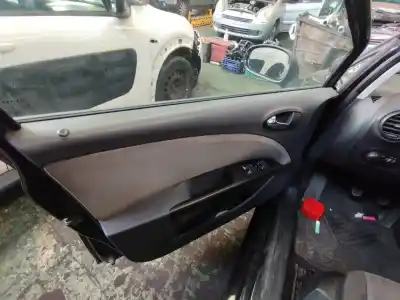 Здавання транспортного засобу seat leon (1p1) reference року 2005 потужний bkc Здавання транспортного засобу seat leon (1p1) reference року 2005 потужний bkc