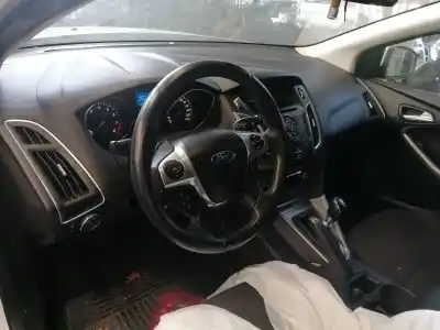 Veículo de Sucata ford focus lim. trend do ano 2014 alimentado m1da