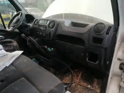 Sloopvoertuig renault master kasten l4h2 hka 4.5t van het jaar 2016 aangedreven m9t702