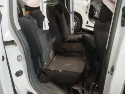 Veicolo di demolizione citroen berlingo shine m dell'anno 2018 alimentato yht