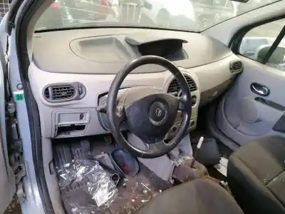 Scrapping Vehicle renault modus dynamique of the year 2006 powered k4j770