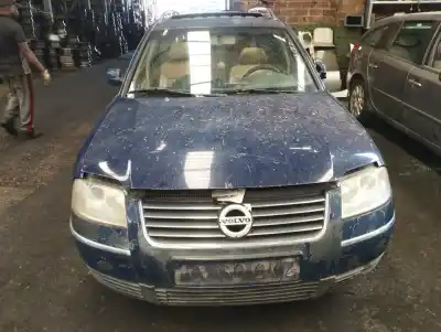 Vehicul casat VOLKSWAGEN PASSAT VARIANT (3B6)  al anului 2000 alimentat AKN