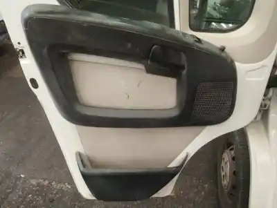 Здавання транспортного засобу citroen jumper caja cerrada (06.2006 =>) 30 l1h1 hdi 110 fap року 2013 потужний 4hg