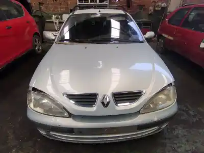 Утилизация автомобиля RENAULT MEGANE I CLASSIC (LA0)  года 1999 питание F8Q