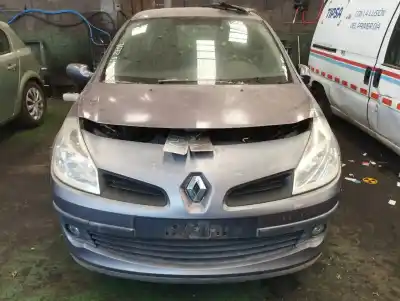 Veículo de Sucata RENAULT CLIO III  do ano 2007 alimentado K9K766