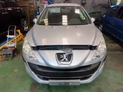 Verschrottungsfahrzeug PEUGEOT 308  des Jahres 2008 angetrieben 9HZ