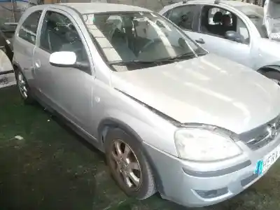 Scrapping Vehicle opel corsa c 1.7 16v cdti of the year 2004 powered z17dth