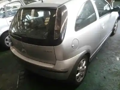 Scrapping Vehicle opel corsa c 1.7 16v cdti of the year 2004 powered z17dth