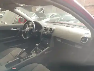 Veículo de Sucata audi a3 (8p) 1.6 102 cv / 75 kw do ano 2004 alimentado bgu