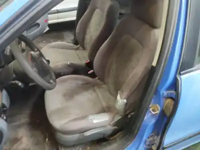 Здавання транспортного засобу seat leon (1m1) stella року 2001 потужний alh