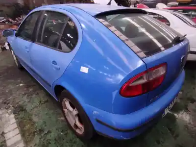 Здавання транспортного засобу seat leon (1m1) stella року 2001 потужний alh