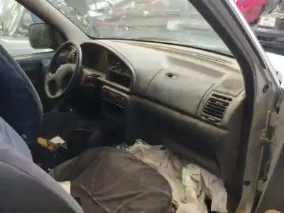 Veículo de Sucata citroen berlingo 1.9 d multispace do ano 2002 alimentado wjy