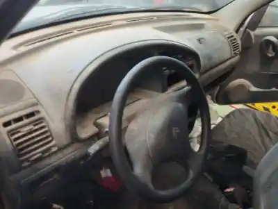 Veículo de Sucata citroen berlingo 1.9 d multispace do ano 2002 alimentado wjy