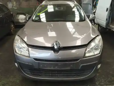 Здавання транспортного засобу RENAULT MEGANE III SPORT TOURER  року 2011 потужний K9K836