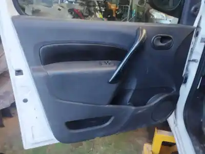 Здавання транспортного засобу renault kangoo profesional року 2017 потужний k9k628