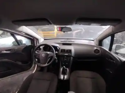 Scrapping Vehicle opel meriva enjoy of the year 2011 powered a14xer