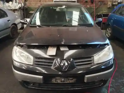 Здавання транспортного засобу RENAULT MEGANE II BERLINA 5P  року 2004 потужний F9Q800