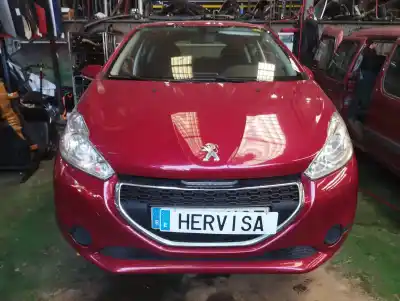 Здавання транспортного засобу PEUGEOT 208  року 2013 потужний HMZ