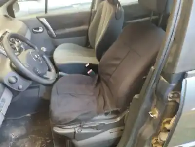 Здавання транспортного засобу renault scenic ii grand dynamique року 2008 потужний k4m