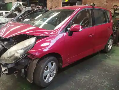 Scrapping Vehicle renault scenic iii dynamique of the year 2009 powered k9k832