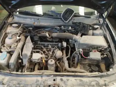 Здавання транспортного засобу seat leon (1m1) signo року 2002 потужний alh