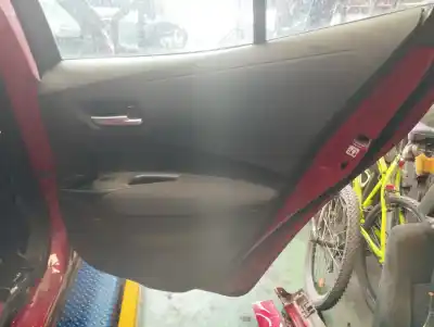 Veicolo di demolizione toyota corolla (e21) hybrid active dell'anno 2019 alimentato 2zr-fxe