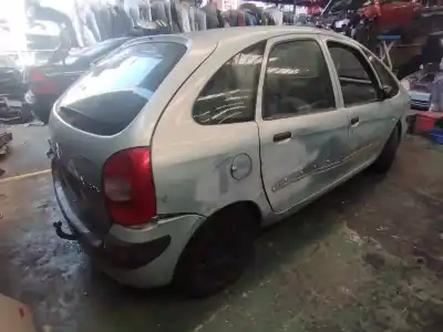 Veículo de Sucata citroen xsara picasso 2.0 hdi exclusive do ano 2005 alimentado rhy