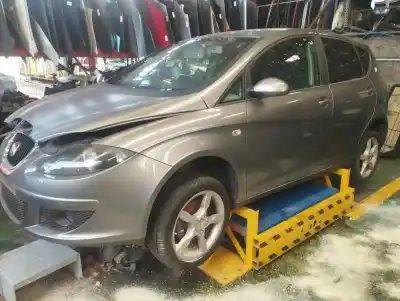 Veículo de Sucata seat altea (5p1) reference do ano 2005 alimentado bxe