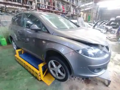Veículo de Sucata seat altea (5p1) reference do ano 2005 alimentado bxe
