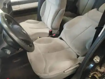 Veicolo di demolizione citroen c3 1.4 hdi exclusive dell'anno 2004 alimentato 8hx