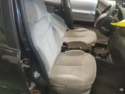 Veicolo di demolizione citroen c3 1.4 hdi exclusive dell'anno 2004 alimentato 8hx