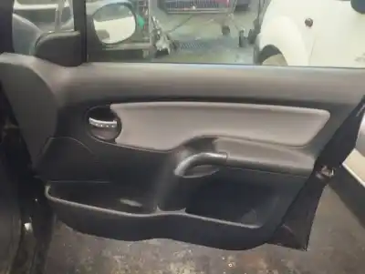 Veicolo di demolizione citroen c3 1.4 hdi exclusive dell'anno 2004 alimentato 8hx