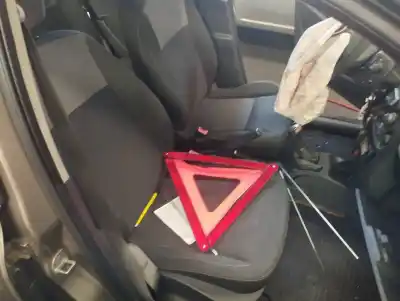 Veículo de Sucata renault clio iii business do ano 2007 alimentado k9k766