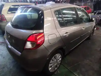Veículo de Sucata renault clio iii business do ano 2007 alimentado k9k766