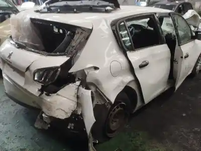 Veículo de Sucata peugeot 308 active do ano 2013 alimentado 9hp