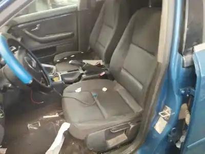 Veículo de Sucata audi a4 berlina (8e) 1.9 tdi (96kw) do ano 2002 alimentado awx