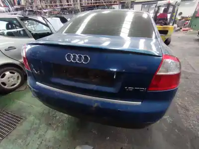Veículo de Sucata audi a4 berlina (8e) 1.9 tdi (96kw) do ano 2002 alimentado awx