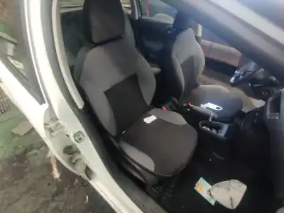 Veículo de Sucata citroen c3 1.4 hdi exclusive do ano 2010 alimentado 8hx