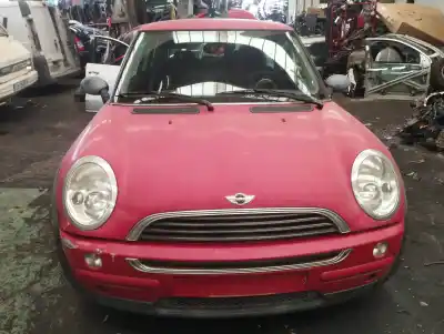 Sloopvoertuig MINI MINI (R50,R53)  van het jaar 2001 aangedreven W10B16A