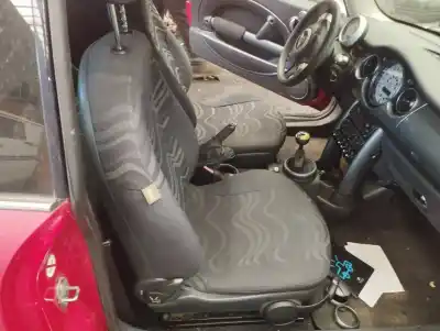 Veículo de Sucata mini mini (r50,r53) one do ano 2001 alimentado w10b16a