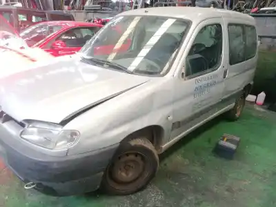 Здавання транспортного засобу peugeot partner (s1) 1.9 diesel року 2002 потужний wjy