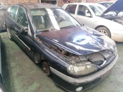 Scrapping Vehicle renault laguna (b56) 1.6 16v rt of the year 1999 powered k4m720